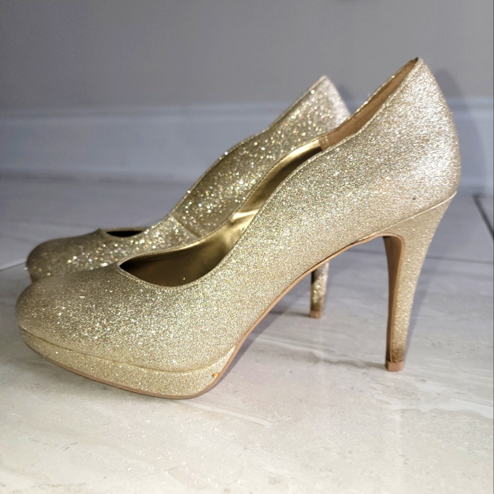 Gold Glitter Heels 2.5 Inch Heel (WITH BOX)
